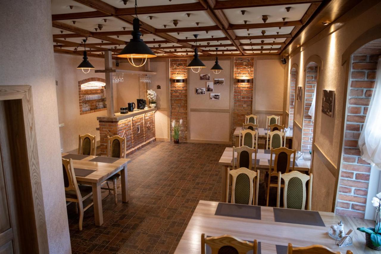 Asmonienes Sveciu Namai "Senoji Mokyklele" Hotel Smalininkai ภายนอก รูปภาพ