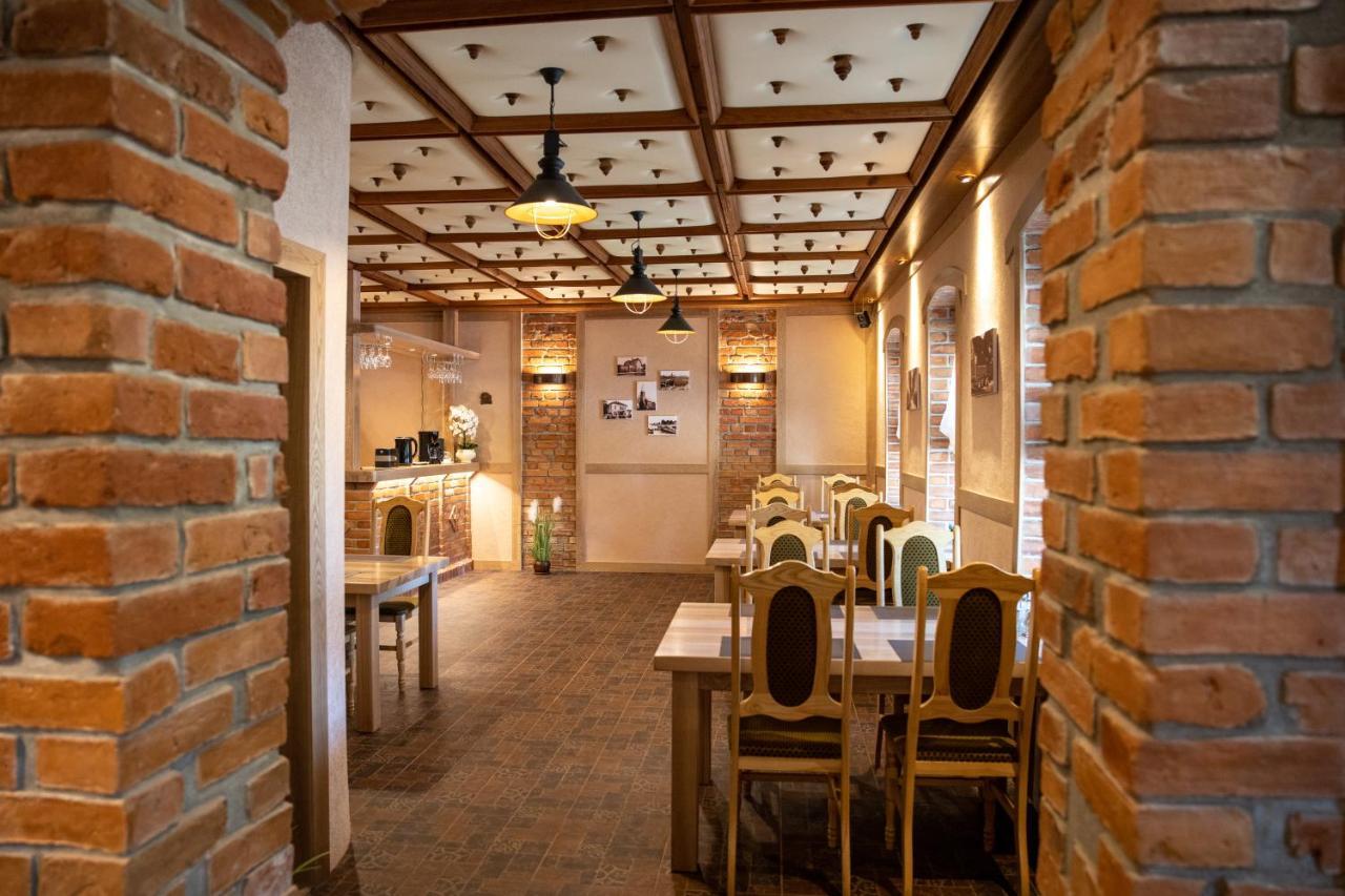 Asmonienes Sveciu Namai "Senoji Mokyklele" Hotel Smalininkai ภายนอก รูปภาพ