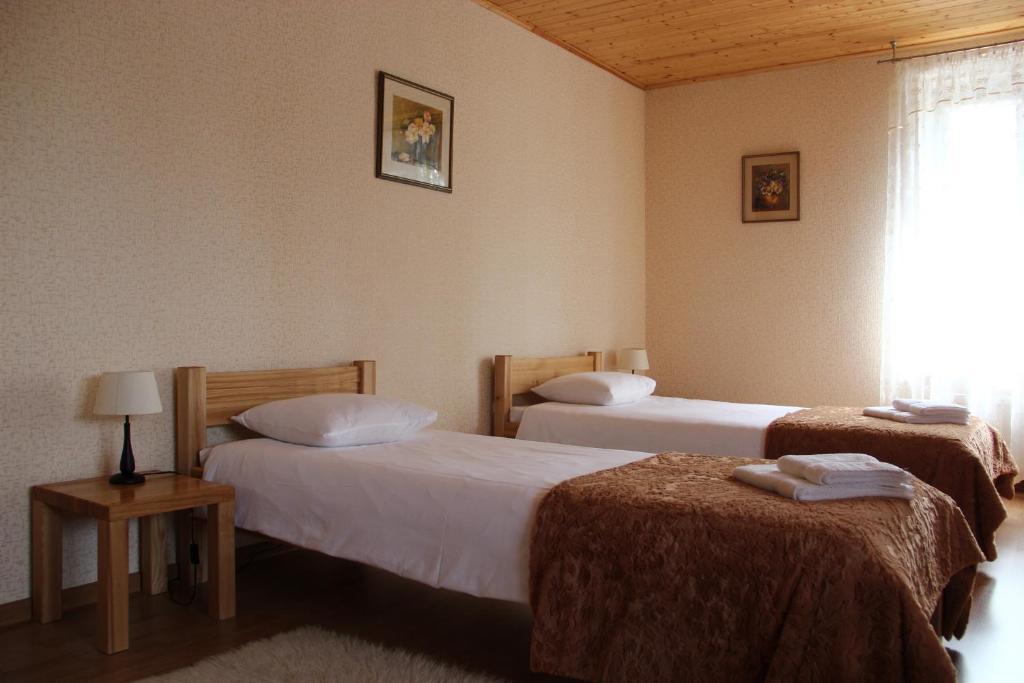 Asmonienes Sveciu Namai "Senoji Mokyklele" Hotel Smalininkai ห้อง รูปภาพ