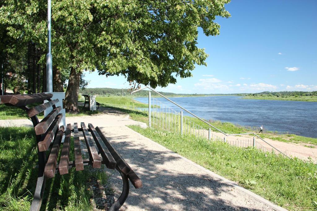 Asmonienes Sveciu Namai "Senoji Mokyklele" Hotel Smalininkai ภายนอก รูปภาพ
