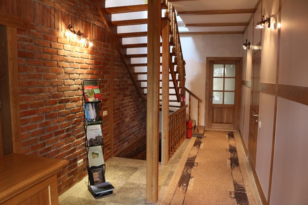Asmonienes Sveciu Namai "Senoji Mokyklele" Hotel Smalininkai ภายนอก รูปภาพ